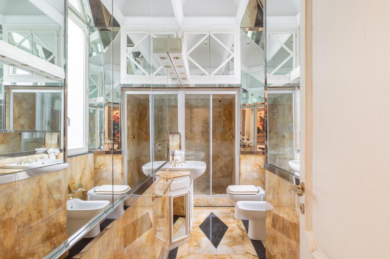 Apartamento Iflat Spanish Steps Luxury And Historical Apt Roma Exterior foto