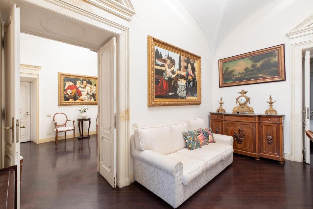 Apartamento Iflat Spanish Steps Luxury And Historical Apt Roma Exterior foto