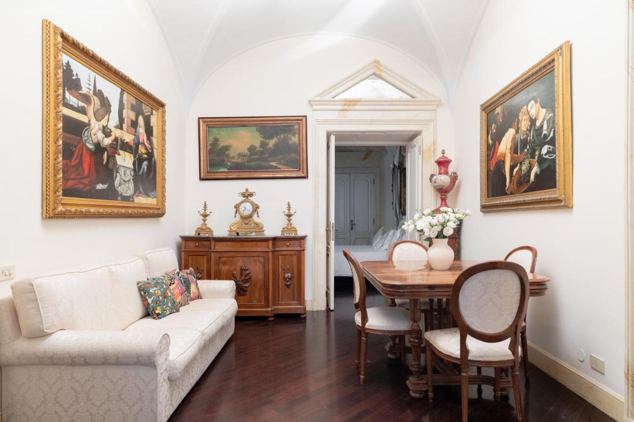 Apartamento Iflat Spanish Steps Luxury And Historical Apt Roma Exterior foto