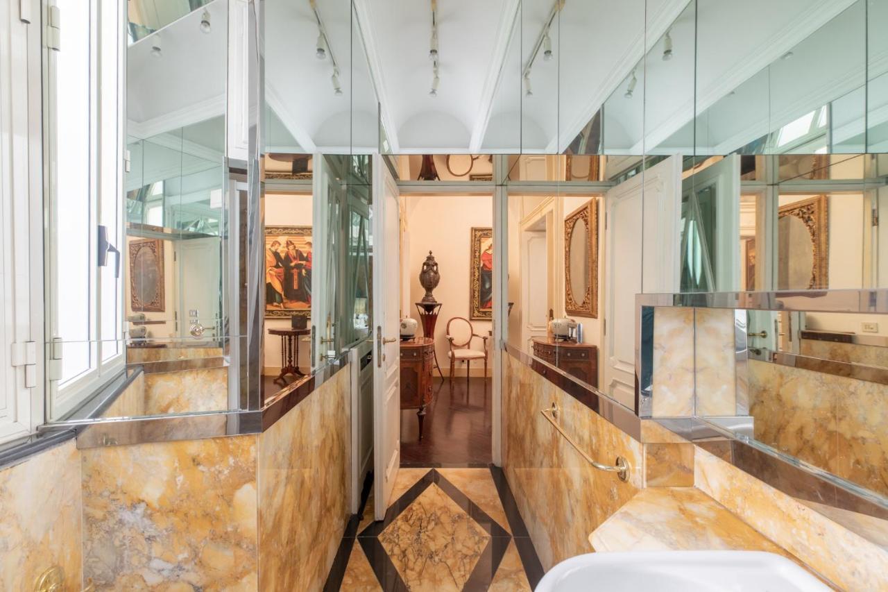Apartamento Iflat Spanish Steps Luxury And Historical Apt Roma Exterior foto