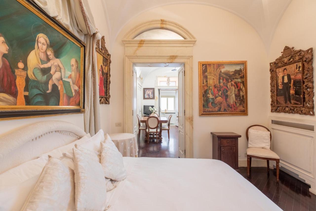 Apartamento Iflat Spanish Steps Luxury And Historical Apt Roma Exterior foto