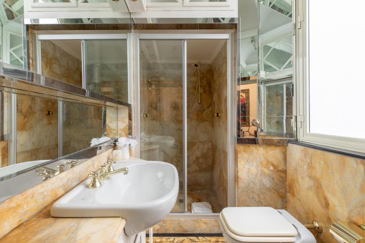 Apartamento Iflat Spanish Steps Luxury And Historical Apt Roma Exterior foto